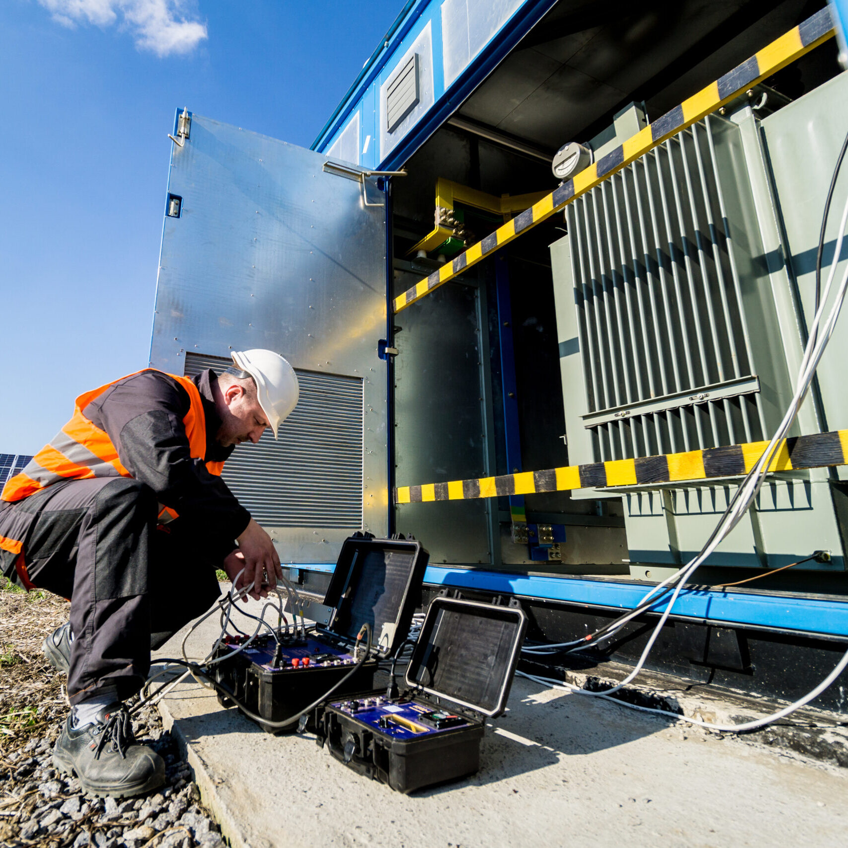 Execution of electrical measuring works on the power transformer.